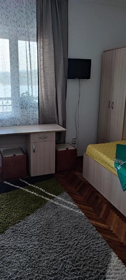 Casa Rebeca 호텔 Orşova 외부 사진